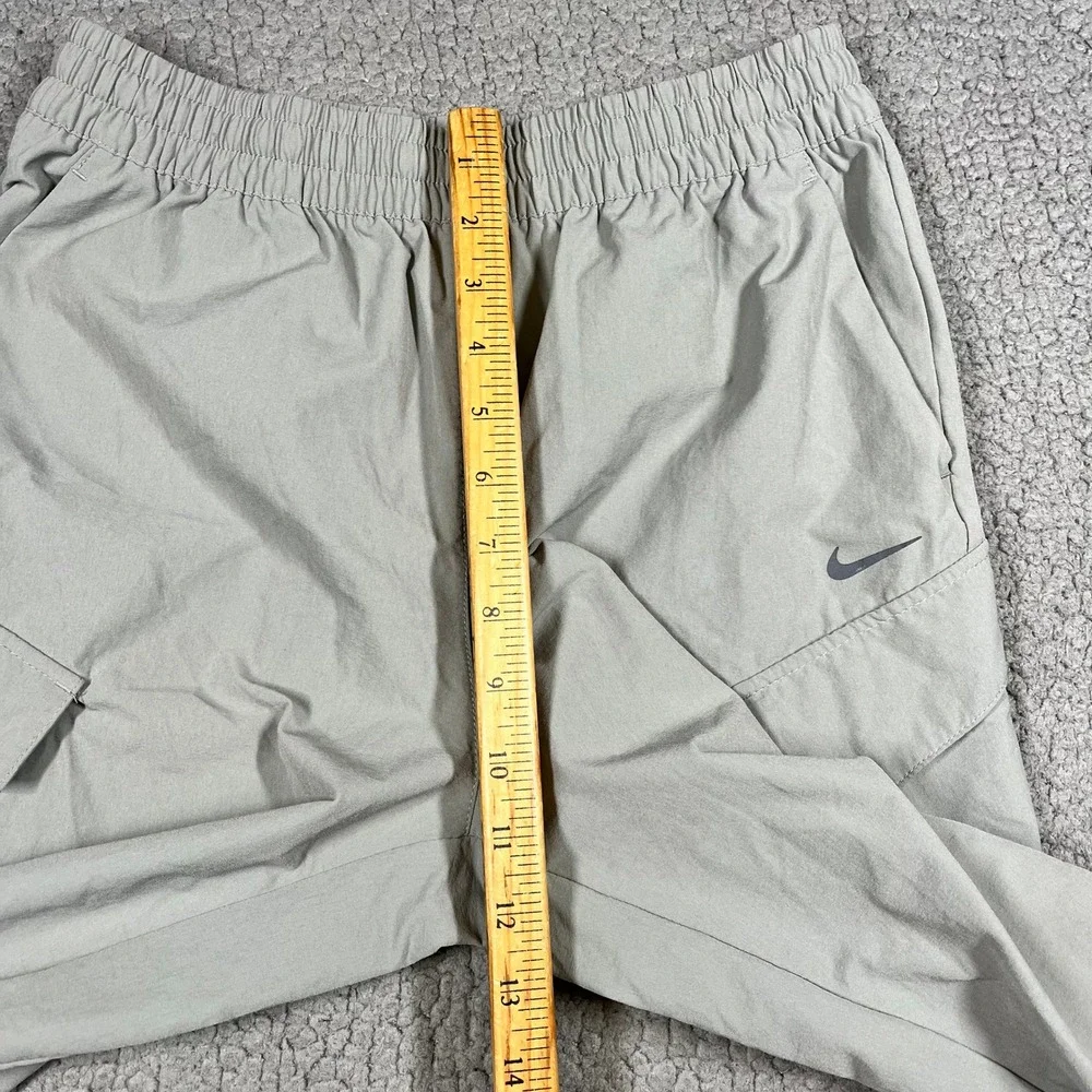 Nike Cargo Pants Kids XL Woven Jogger Sportswear Gray Gorpcore
